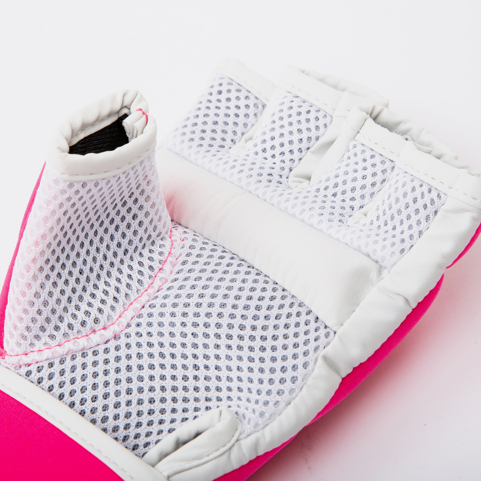 Core Kickboxing Gloves Pink