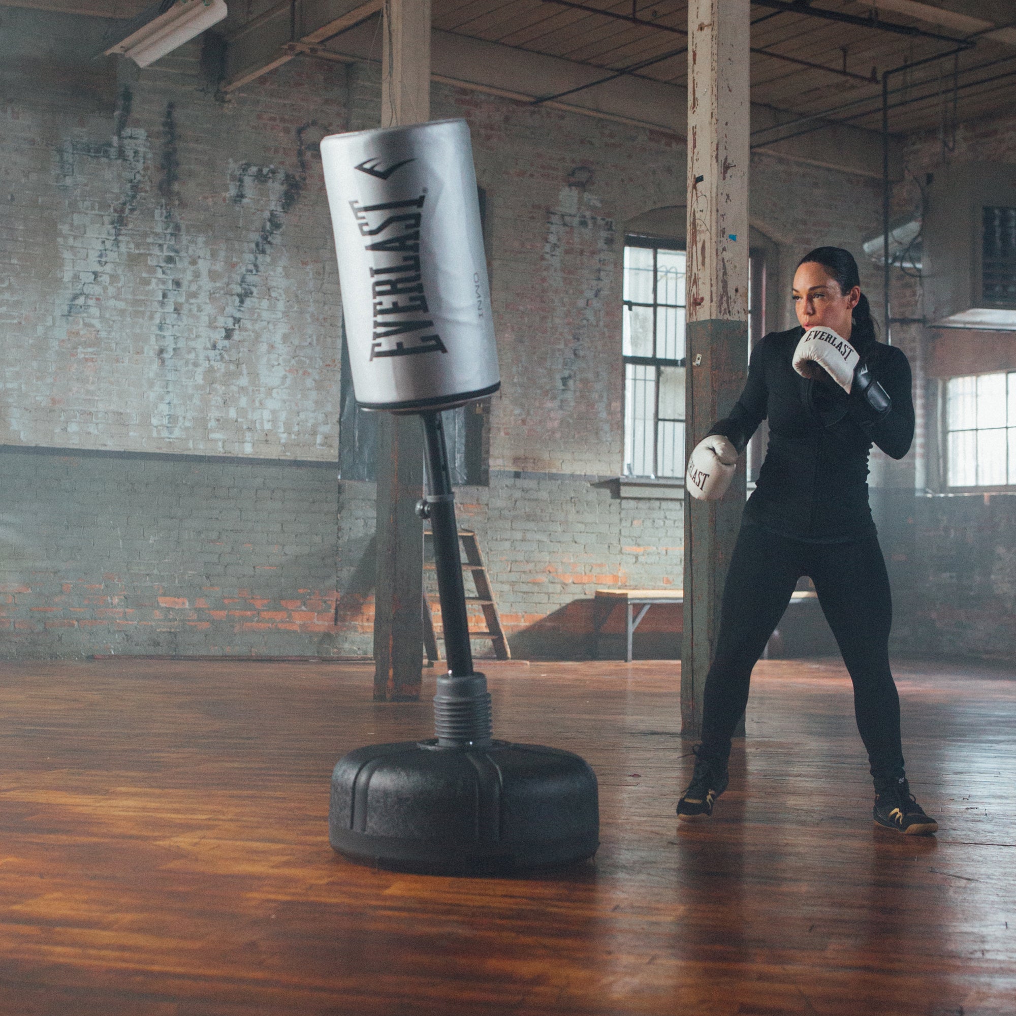 Free Standing Heavy Bag Everlast Standing Punching Bag Review