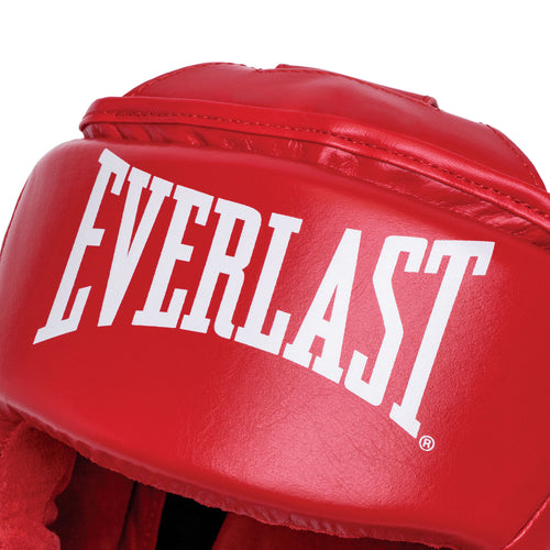 Red boxing headgear with 'Everlast' branding on a white background