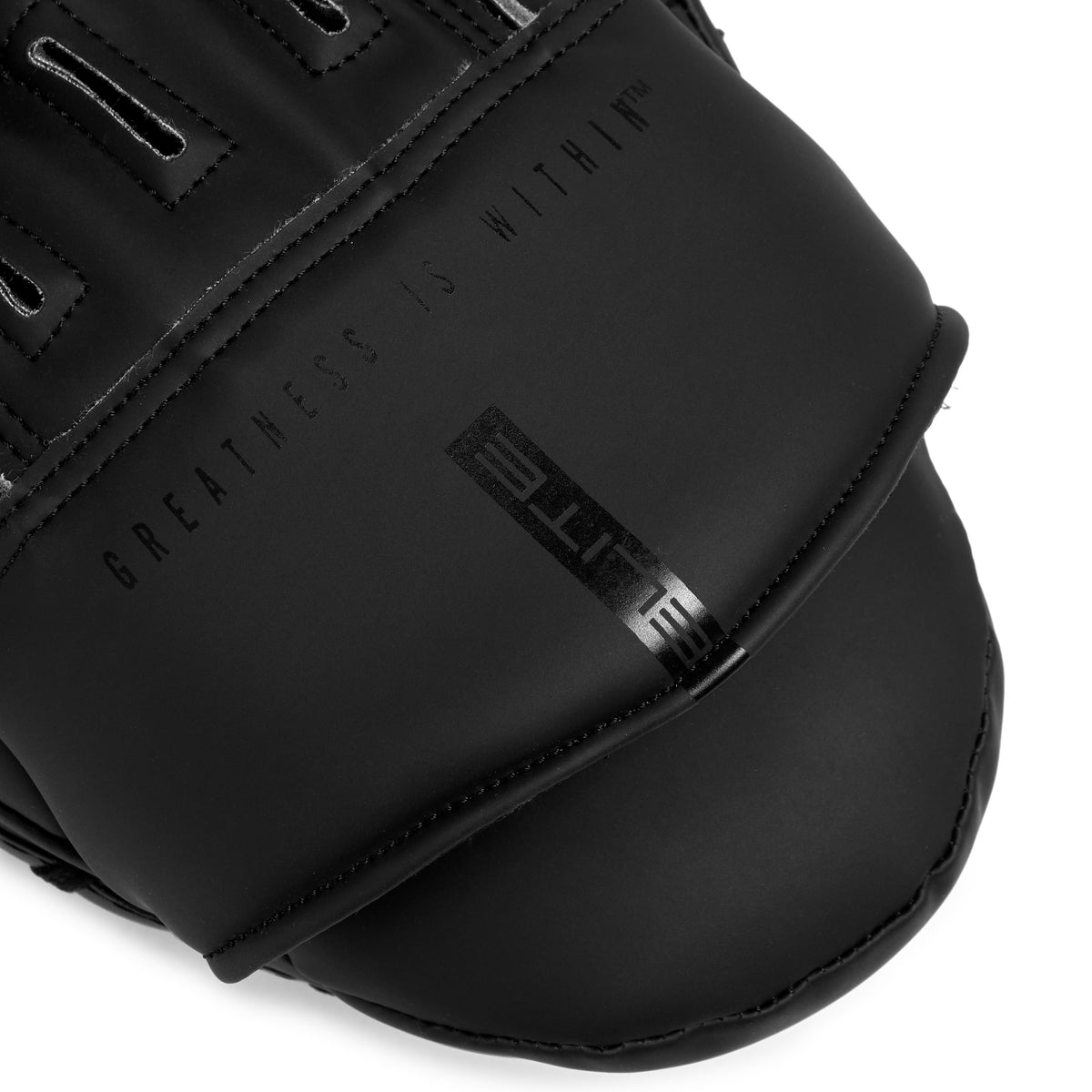 Elite Curved Focus Mitts Black