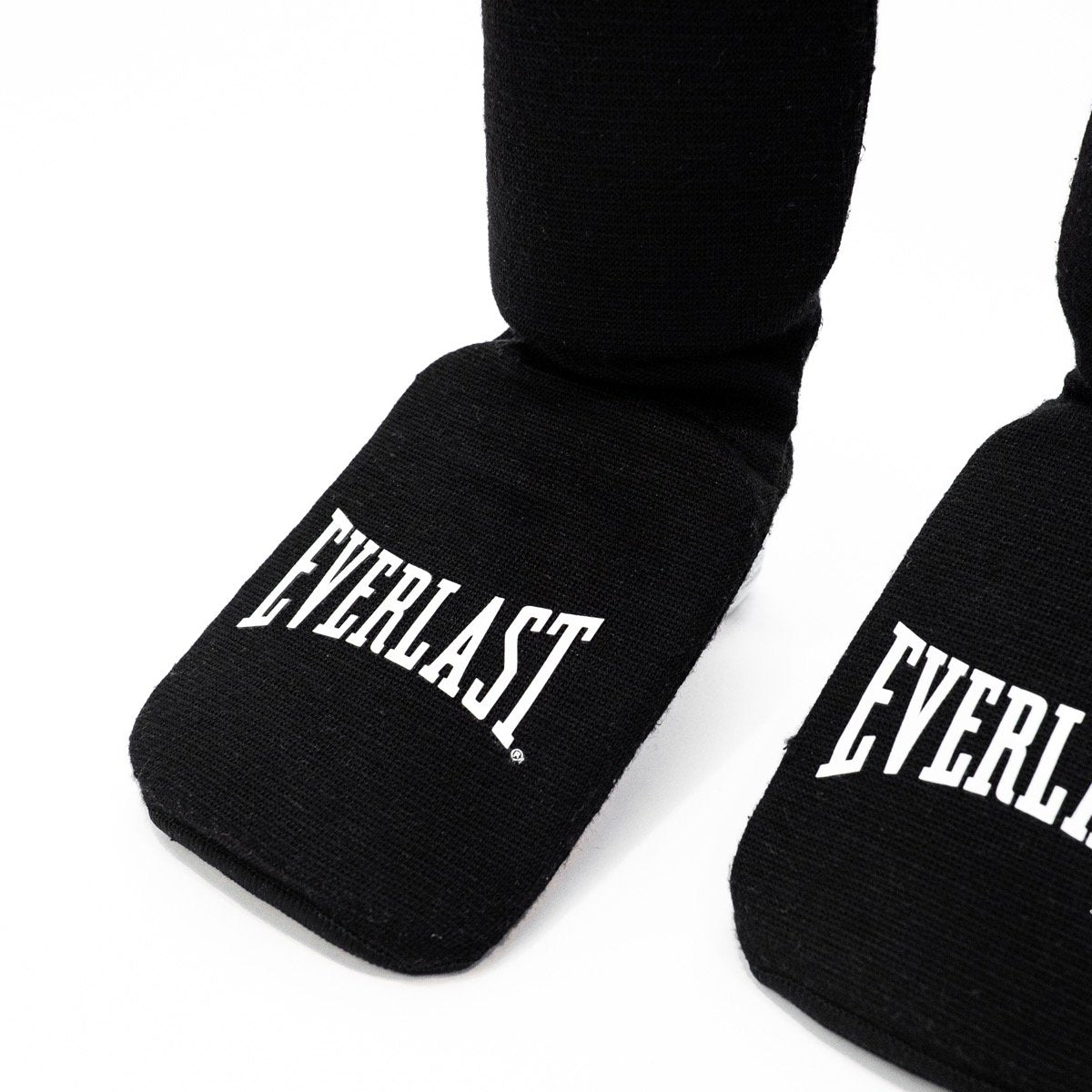 Titan Instep Shin Guards - Everlast